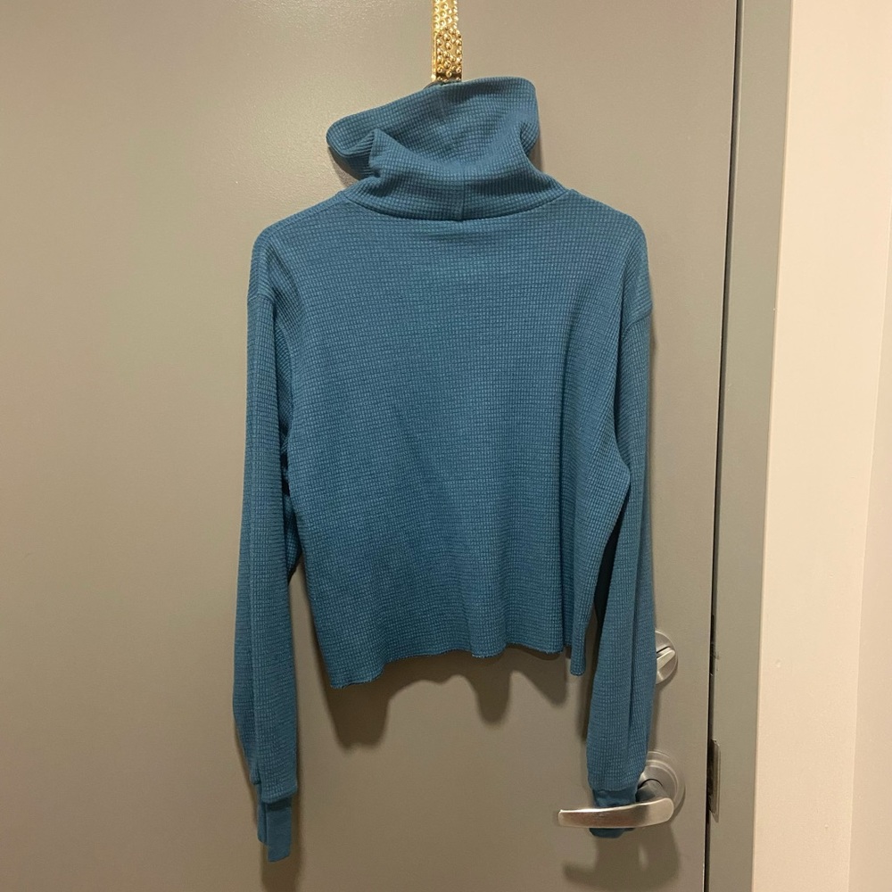 Turquoise TNA sweater